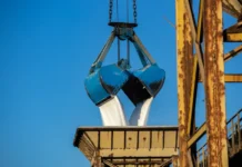 Rússia suspende exportação de nitrato de amônio e afeta mercado de fertilizantes